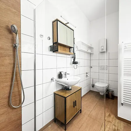 An Mosel Und Weingut - Kp4 * Verbandsgemeinde Traben-Trarbach